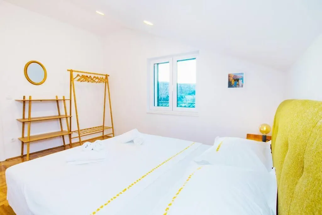 Сasa de vacaciones Villa House Duje Plano